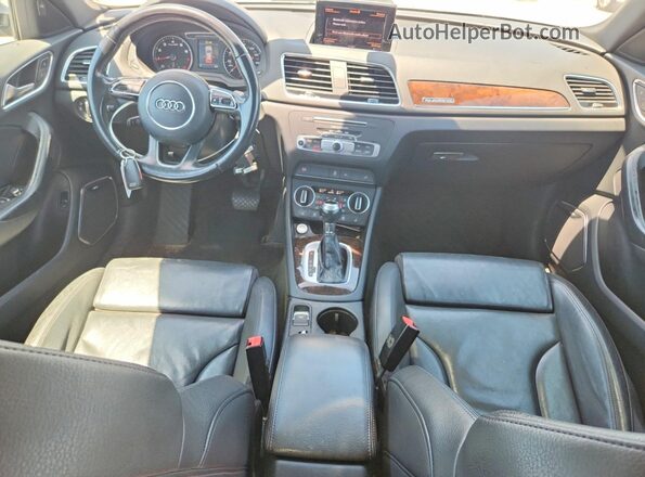 WA1GFCFS1GR024847 2016 AUDI Q3 Black Widok deski rozdzielczej