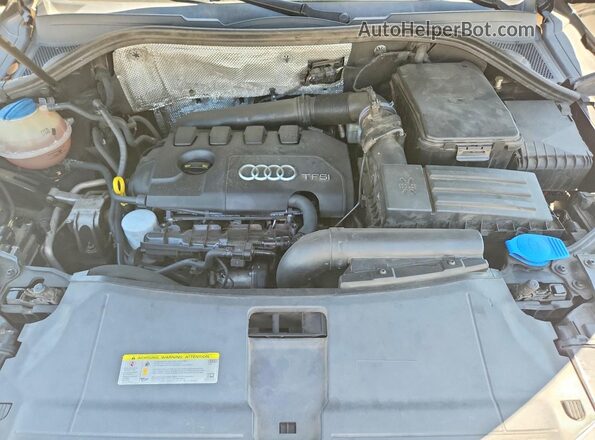 WA1GFCFS1GR024847 2016 AUDI Q3 Black Widok wnętrza z tyłu