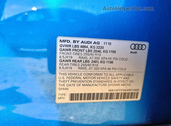 WA1GFCFS4GR010585 2016 AUDI Q3 Blue Engine compartment view