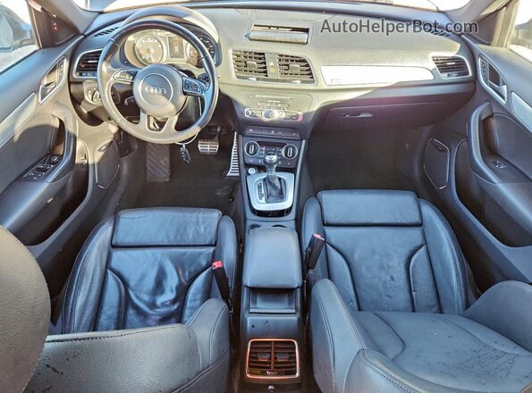 WA1GFCFS4GR014636 2016 AUDI Q3 Gray Widok deski rozdzielczej