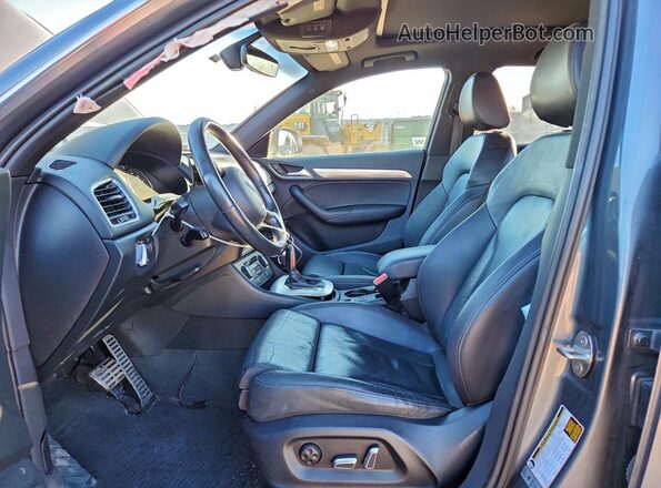 WA1GFCFS4GR014636 2016 AUDI Q3 Gray Widok wnętrza z przodu