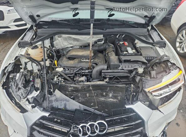 WA1GFCFS5GR024690 2016 AUDI Q3 Белый Вид задней части салона
