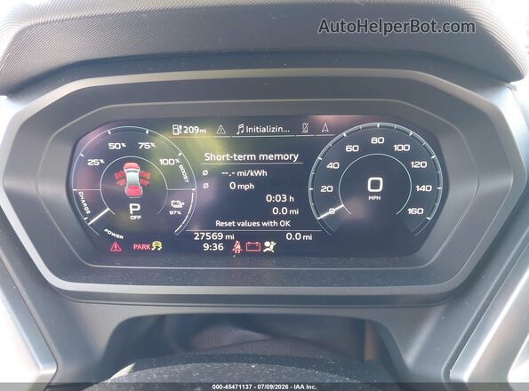 WA1H2BFZ8NP042570 2022 AUDI Q4 Black Widok tylnych siedzeń