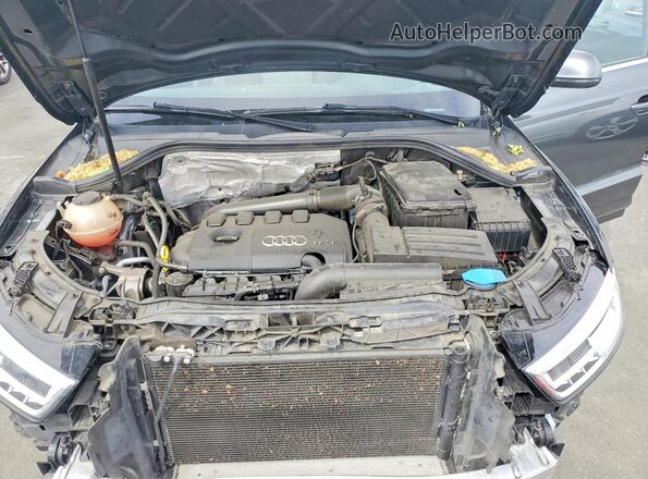 WA1HCCFS7JR018359 2018 AUDI Q3 Charcoal Вид підкапотного простору