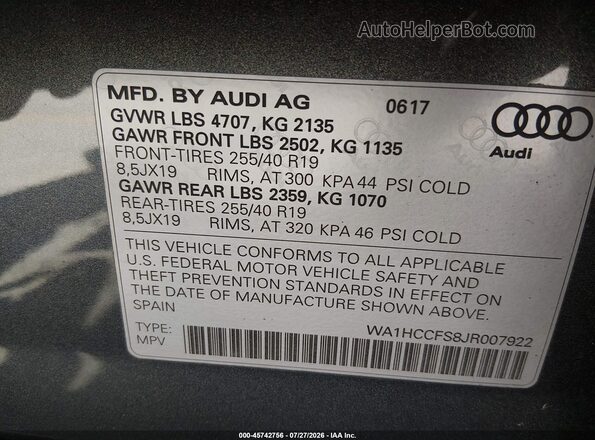 WA1HCCFS8JR007922 2018 AUDI Q3 Gray ძრავის განყოფილების ხედი