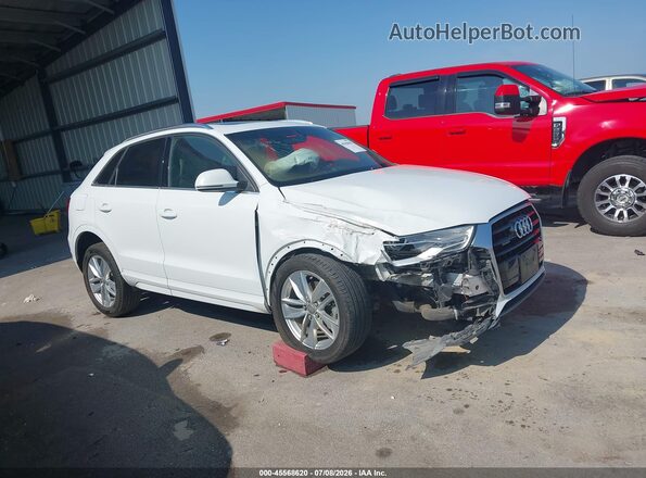WA1JCCFS0HR001320 2017 AUDI Q3 White 360 interior view