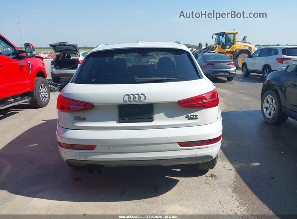 WA1JCCFS0HR001320 2017 AUDI Q3 White 