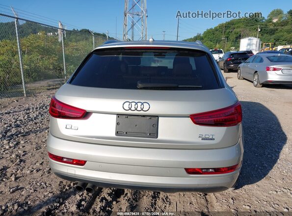 WA1JCCFS0HR011975 2017 AUDI Q3 Silver 