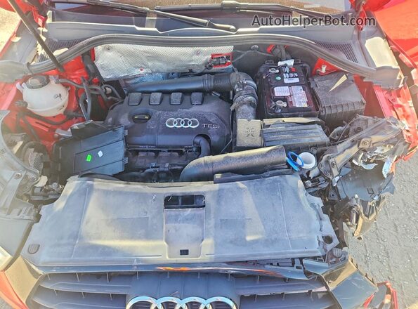 WA1JCCFS0JR017622 2018 AUDI Q3 Red Widok komory silnika
