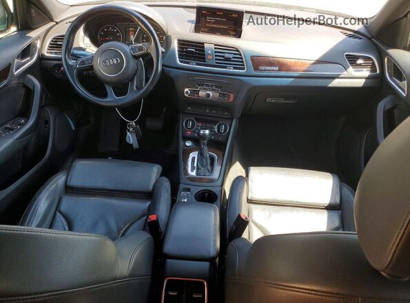 WA1JCCFS4JR016571 2018 AUDI Q3 Black Առջևի վահանակի տեսք
