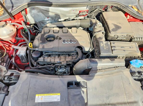 WA1JCCFS5JR026039 2018 AUDI Q3 Красный Вид задней части салона