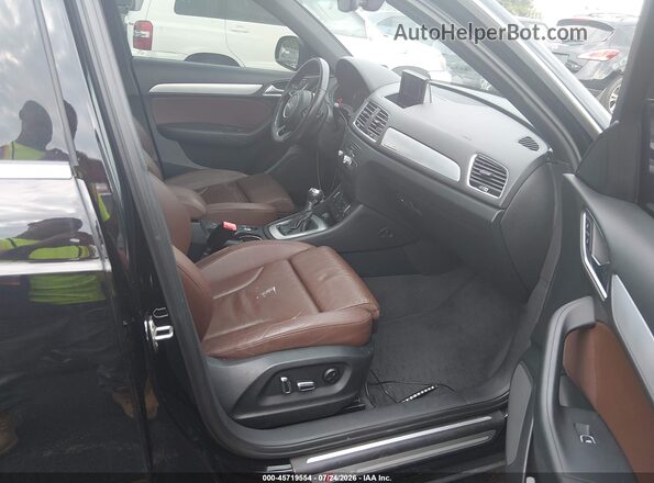 WA1JCCFS6JR009010 2018 AUDI Q3 Black Սալոնի դիմացի տեսք