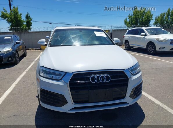 WA1JCCFS7JR016810 2018 AUDI Q3 White Instrument cluster view