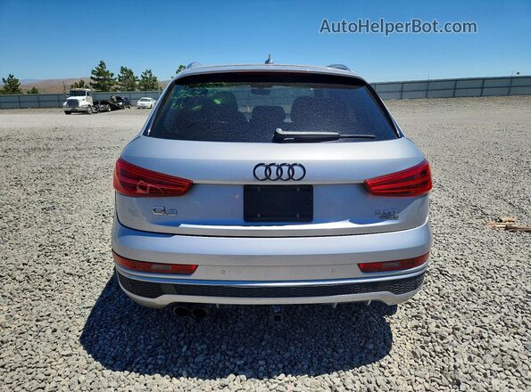 WA1JCCFS7JR032182 2018 AUDI Q3 Silver Вид ззаду