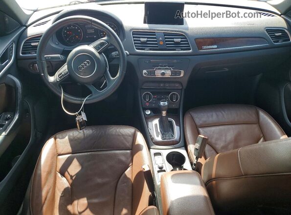 WA1JCCFS8HR012243 2017 AUDI Q3 White Dashboard view