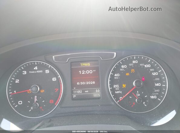 WA1JCCFSXHR012471 2017 AUDI Q3 White Вид задніх сидінь