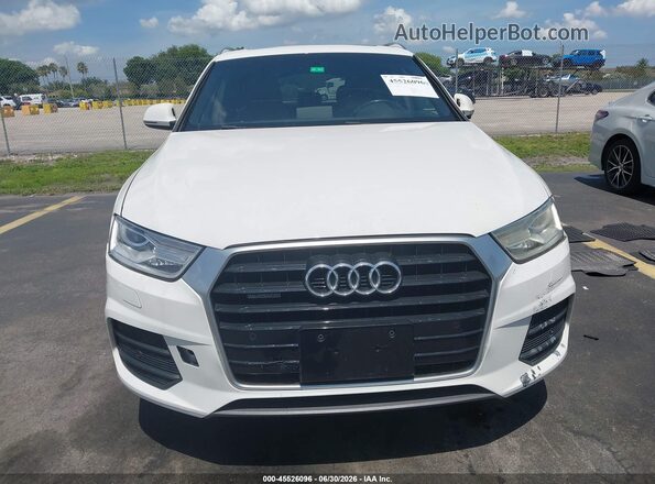 WA1JCCFSXHR012471 2017 AUDI Q3 White Вид задньої частини салону