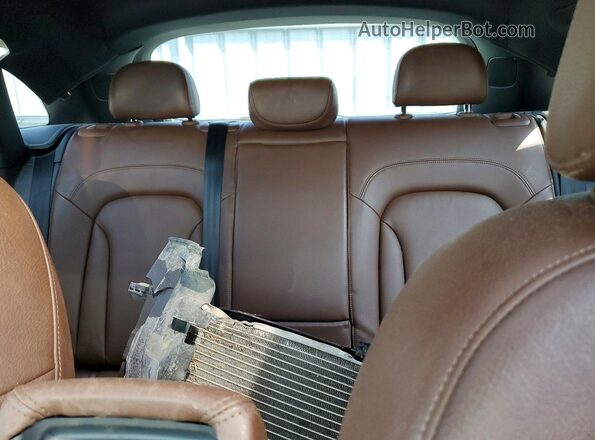 WA1JFCFS2GR023437 2016 AUDI Q3 White Rear seats view