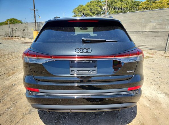 WA1KUBFZ2SP042382 2025 AUDI Q4 Black Vista trasera