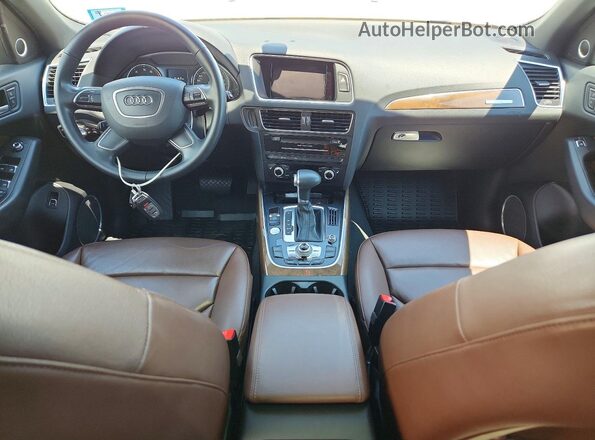 WA1L2AFP0HA048275 2017 AUDI Q5 White Dashboard view