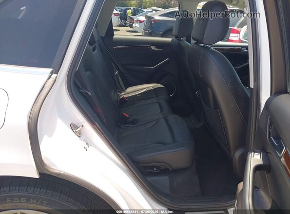 WA1L2AFP2HA084078 2017 AUDI Q5 White VIN sticker view