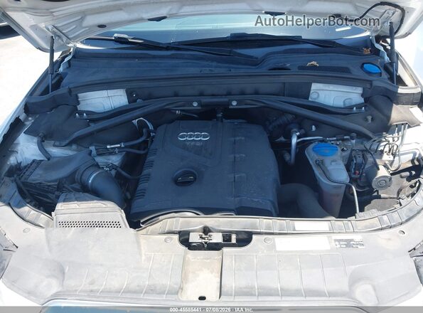 WA1L2AFP2HA084078 2017 AUDI Q5 White Rear view