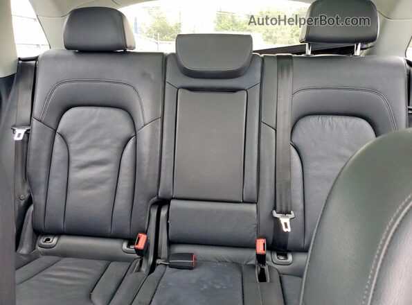 WA1L2AFP3GA092012 2016 AUDI Q5 Silver Вид задніх сидінь