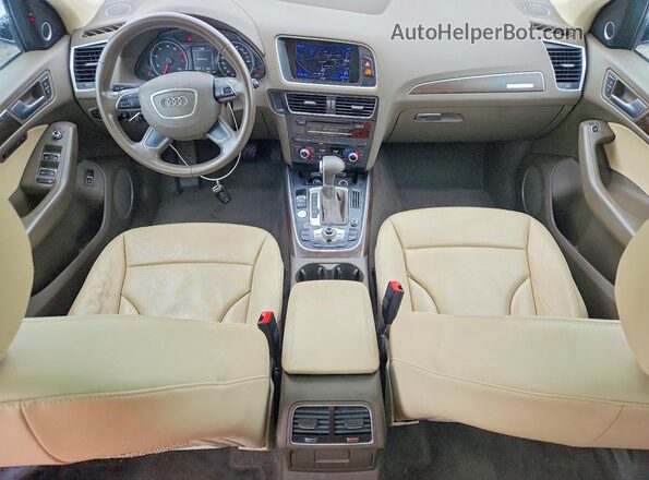 WA1L2AFP4HA043516 2017 AUDI Q5 White Առջևի վահանակի տեսք