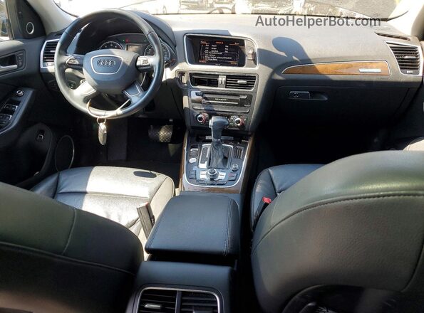 WA1L2AFP6HA084195 2017 AUDI Q5 Black Widok deski rozdzielczej