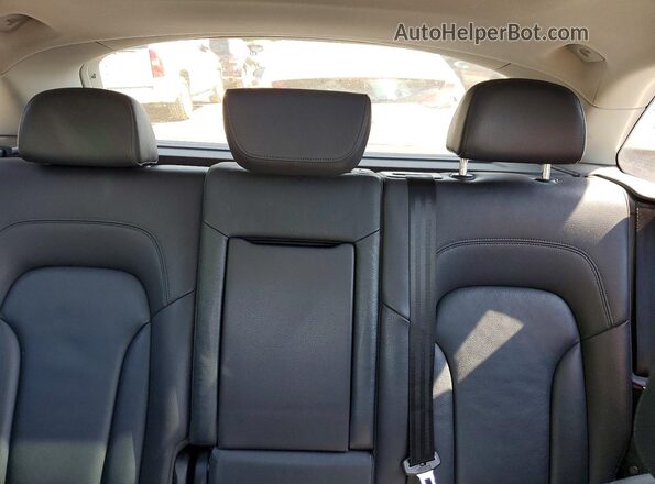 WA1L2AFP6HA084195 2017 AUDI Q5 Black Widok tylnych siedzeń