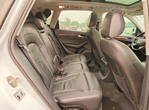WA1L2AFP8GA131161 2016 AUDI Q5 White Вид задньої частини салону