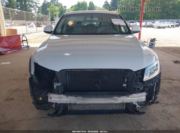 WA1L2AFP8HA025455 2017 AUDI Q5 White Vista interior trasera