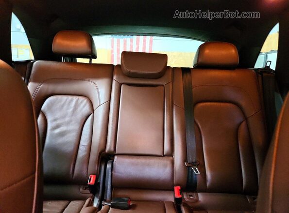 WA1L2AFPXHA045562 2017 AUDI Q5 White Вид задніх сидінь