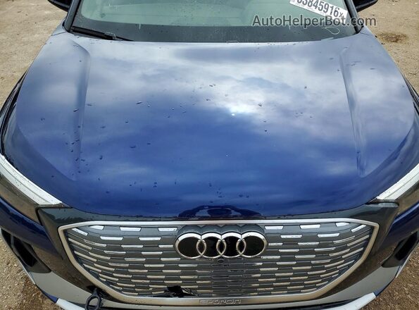 WA1L2BFZ3PP035586 2023 AUDI Q4 Blue Widok wnętrza z tyłu
