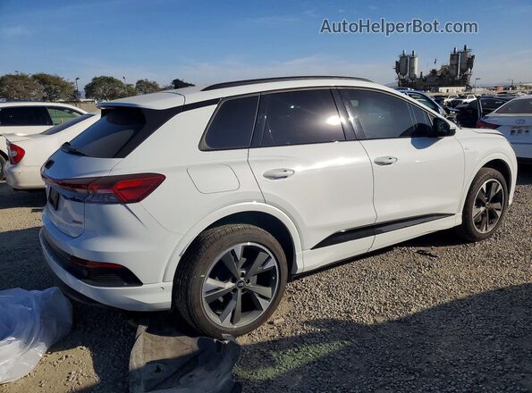 WA1L2BFZ5RP023085 2024 AUDI Q4 White უკანა მარჯვენა