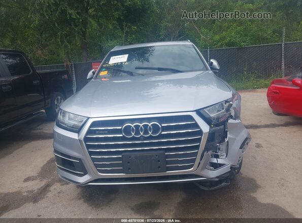 WA1LAAF70HD024575 2017 AUDI Q7 Silver ხელსაწყოთა პანელის ხედი