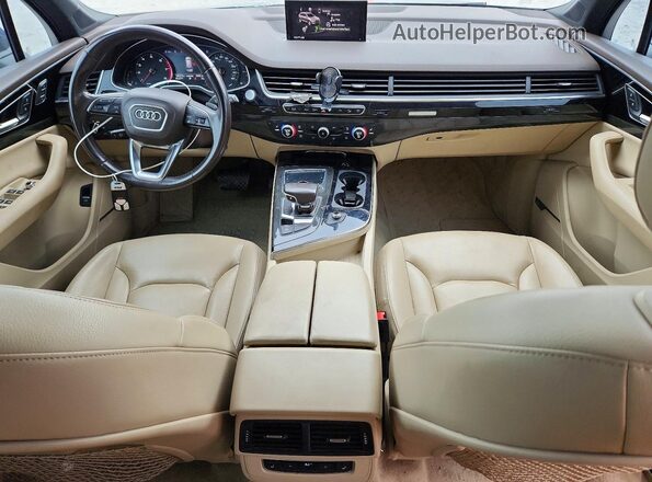 WA1LAAF70JD042984 2018 AUDI Q7 Blue Առջևի վահանակի տեսք