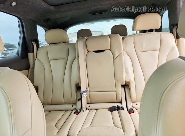 WA1LAAF70JD042984 2018 AUDI Q7 Blue Հետևի նստատեղերի տեսք