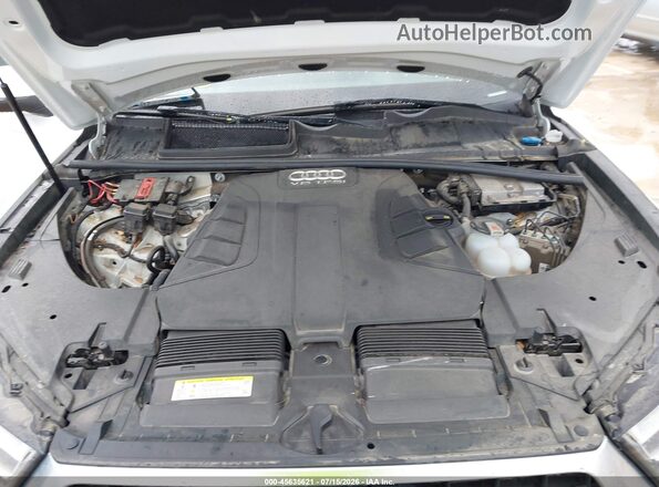 WA1LAAF70JD049921 2018 AUDI Q7 White Հետևի տեսք