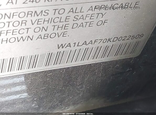WA1LAAF70KD022509 2019 AUDI Q7 Gray Вид підкапотного простору