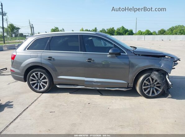 WA1LAAF70KD022509 2019 AUDI Q7 Gray Вид задньої частини салону