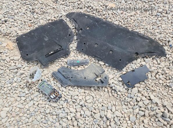 WA1LAAF71HD004559 2017 AUDI Q7 Gray ძრავის განყოფილების ხედი