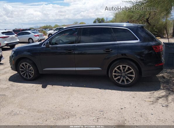WA1LAAF71HD013357 2017 AUDI Q7 Black Rear interior view