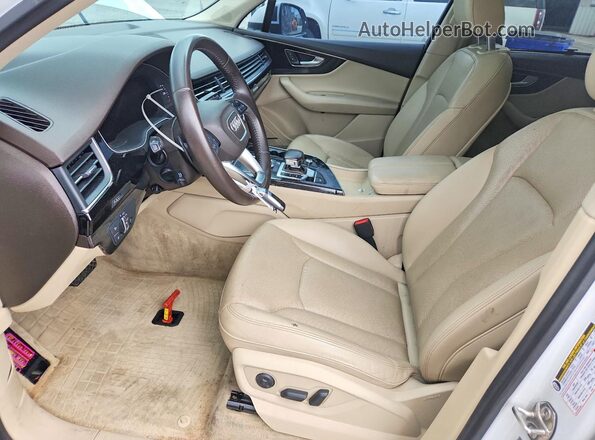 WA1LAAF71KD012541 2019 AUDI Q7 White Սալոնի դիմացի տեսք
