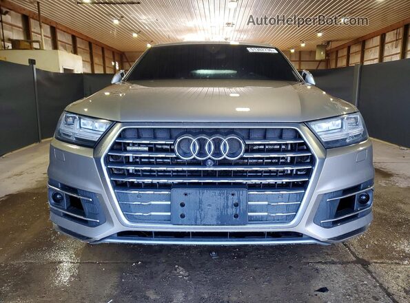 WA1LAAF72HD036033 2017 AUDI Q7 Золотой Вид спереди