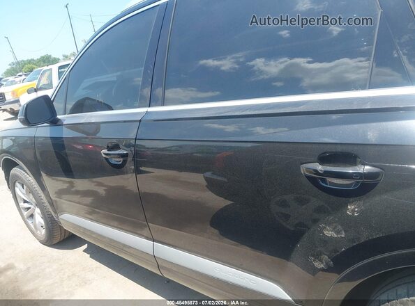WA1LAAF73HD048126 2017 AUDI Q7 Black 