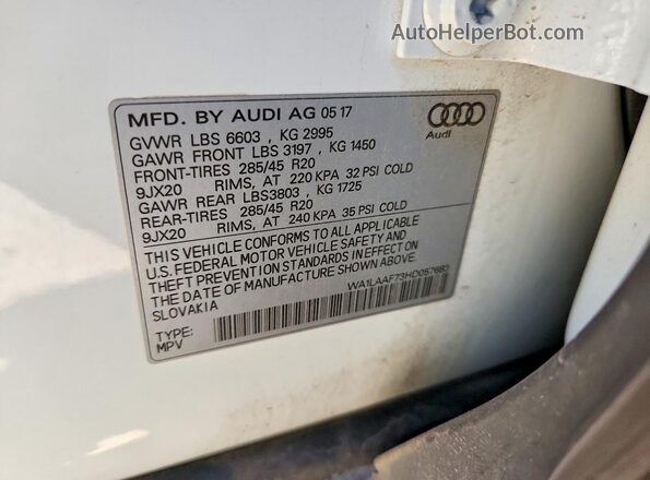 WA1LAAF73HD057683 2017 AUDI Q7 White Widok komory silnika