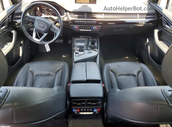 WA1LAAF74HD046479 2017 AUDI Q7 Gray Widok deski rozdzielczej
