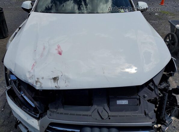WA1LAAF74JD030238 2018 AUDI Q7 White Вид підкапотного простору