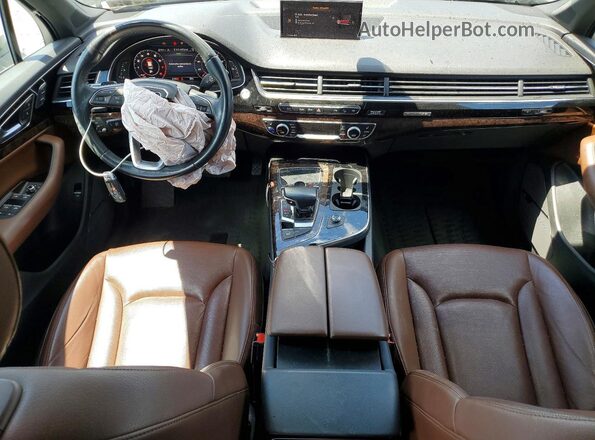 WA1LAAF74JD030238 2018 AUDI Q7 White Вид панелі приладів